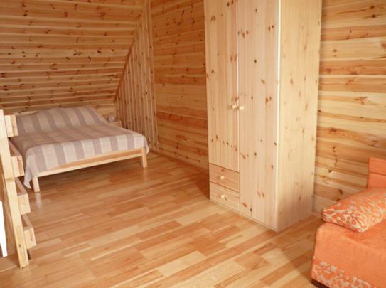 Apartament letni na 2 miesiące nad jeziorem Wdzydze – Kaszuby